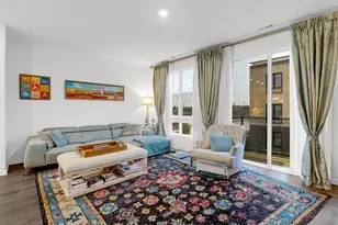 1200 Lakepointe Dr, Schaumburg, IL 60173 - Photo 5