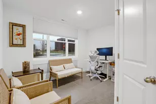 1200 Lakepointe Dr, Schaumburg, IL 60173 - Photo 17