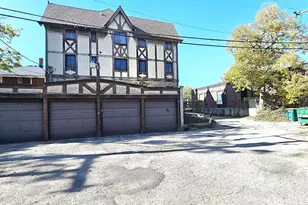 410 N Raynor Ave, Joliet, IL 60435 - Photo 11