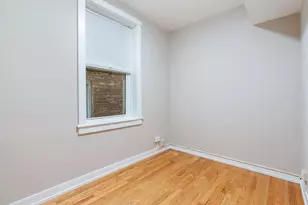 2432 W Carmen Ave, Chicago, IL 60625 - Photo 11