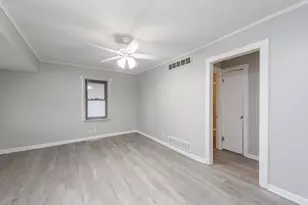 510 Forest Glen Dr, Round Lake Park, IL 60073 - Photo 5