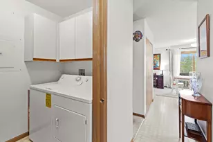 1017 Brookdale Dr, Carpentersville, IL 60110 - Photo 23