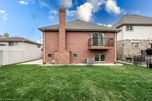 8106 Nashville Ave, Burbank, IL 60459 - Photo 35