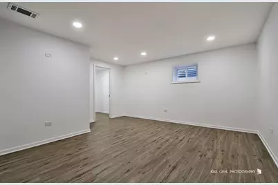 18653 W Willow Point Drive, Grayslake, IL 60030 - Photo 31