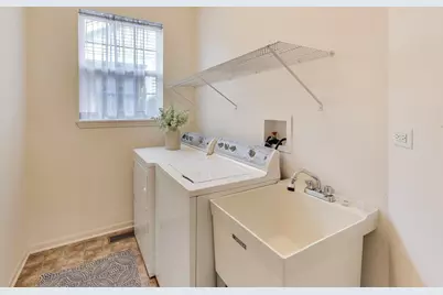 1129 Drury Lane, Aurora, IL 60502 - Photo 21