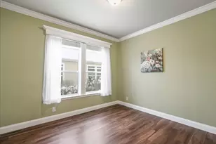 1412 Scenic View Ln, Grayslake, IL 60030 - Photo 11