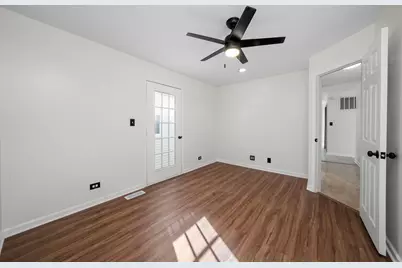 1515 Highland Avenue, Glendale Heights, IL 60139 - Photo 11