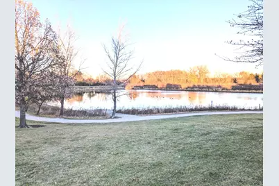 2927 Falling Waters Lane, Lindenhurst, IL 60046 - Photo 27