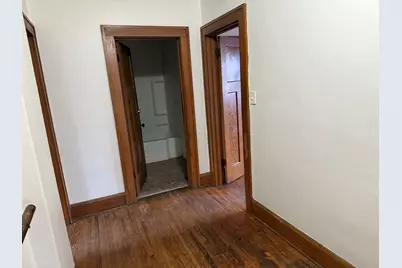 2120 S 6th Street, Rockford, IL 61104 - Photo 11