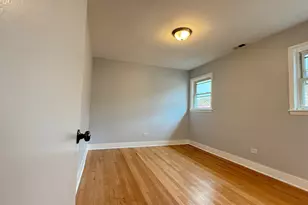 1345 N Latrobe Ave, Chicago, IL 60651 - Photo 29