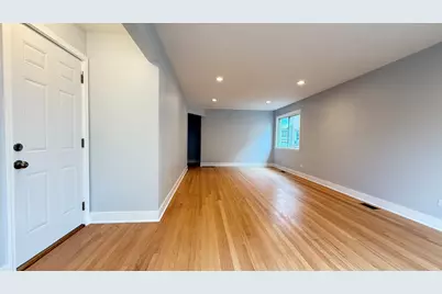 1345 N Latrobe Avenue, Chicago, IL 60651 - Photo 7