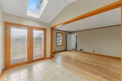 419 Theodore Street, Loves Park, IL 61111 - Photo 9