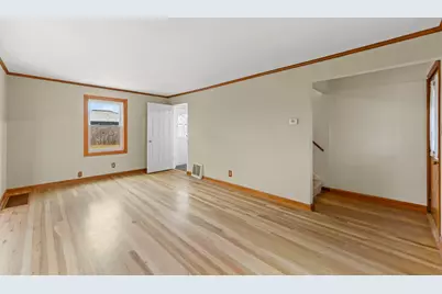 419 Theodore Street, Loves Park, IL 61111 - Photo 5