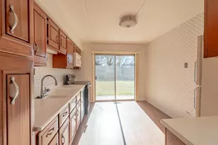 5818 Wolf Rd, Western Springs, IL 60558 - Photo 5