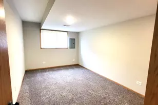 318 Campbell Ave, Calumet City, IL 60409 - Photo 31