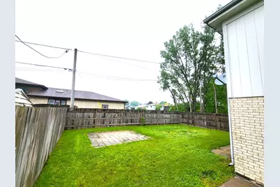 318 Campbell Avenue, Calumet City, IL 60409 - Photo 33