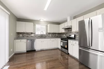 1308 Dahlgren Lane, Minooka, IL 60447 - Photo 5