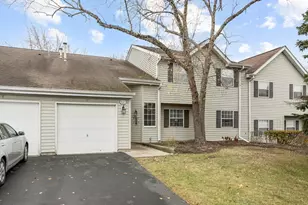 537 E Shag Bark Ln, Streamwood, IL 60107 - Photo 17