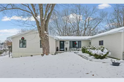 140 Choctaw Trail, Loda, IL 60948 - Photo 1