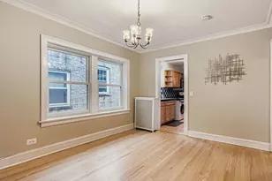 5704 N Artesian Ave, Chicago, IL 60659 - Photo 7