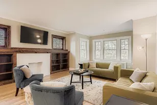 5704 N Artesian Ave, Chicago, IL 60659 - Photo 3