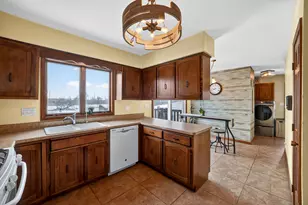 9623 S Carls Dr, Plainfield, IL 60585 - Photo 19