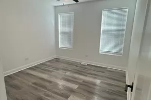 1380 Sandpiper Ln, Woodstock, IL 60098 - Photo 7