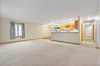 703 Kingwood Drive, El Paso, IL 61738 - Photo 3