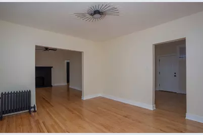 7357 S Saint Lawrence Avenue, Chicago, IL 60619 - Photo 11