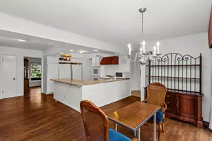 28 Plymouth Ct, Lincolnshire, IL 60069 - Photo 9