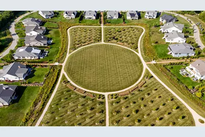 210 Majestic Oak Court, Lake Forest, IL 60045 - Photo 3