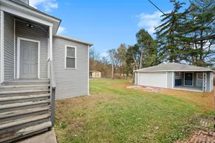 953 Hirsch Blvd, Calumet City, IL 60409 - Photo 17