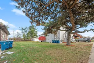 953 Hirsch Blvd, Calumet City, IL 60409 - Photo 19