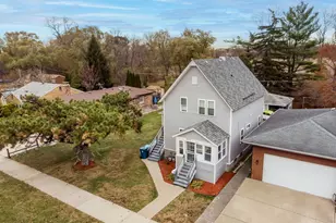 953 Hirsch Blvd, Calumet City, IL 60409 - Photo 3