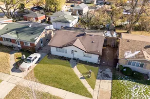 12211 S Harding Ave, Alsip, IL 60803 - Photo 3