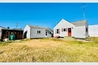 303 E 1st Street, Cedar Point, IL 61316 - Photo 13