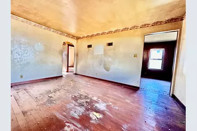 303 E 1st Street, Cedar Point, IL 61316 - Photo 7