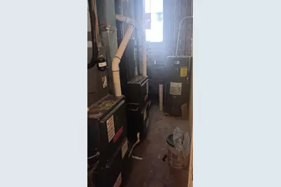 644 N Trumbull Avenue, Chicago, IL 60624 - Photo 11