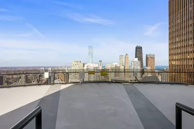 300 N State Street #3235, Chicago, IL 60654 - Photo 23