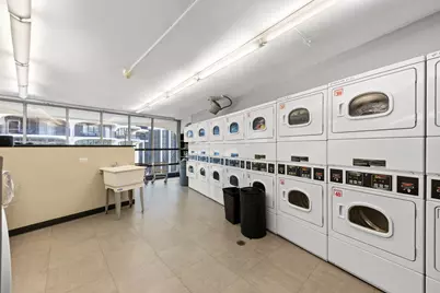 300 N State Street #3235, Chicago, IL 60654 - Photo 21