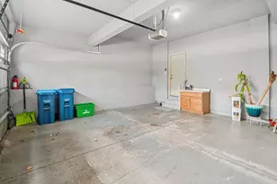 354 Vaughn Cir, Aurora, IL 60502 - Photo 39