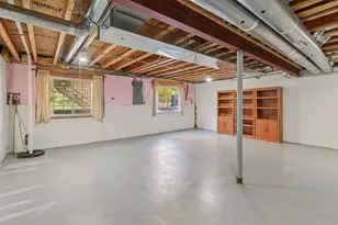 354 Vaughn Cir, Aurora, IL 60502 - Photo 35