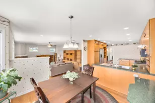 401 Greenwood Rd, Glenview, IL 60025 - Photo 11