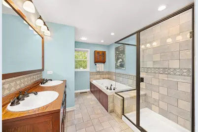 401 Greenwood Road, Glenview, IL 60025 - Photo 17