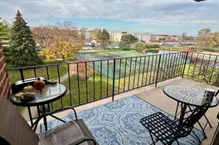 16 E Old Willow Rd, Prospect Heights, IL 60070 - Photo 11