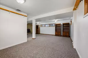 35W240 Crescent Dr, Dundee, IL 60118 - Photo 17