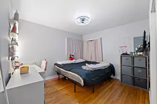 7656 W 80th Pl, Bridgeview, IL 60455 - Photo 15