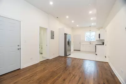 1524 S 51st Court #1R, Cicero, IL 60804 - Photo 3