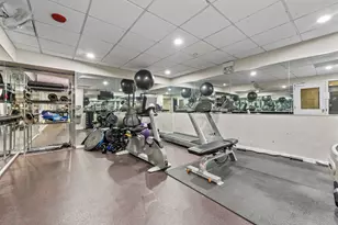 111 E Chestnut St, Chicago, IL 60611 - Photo 29