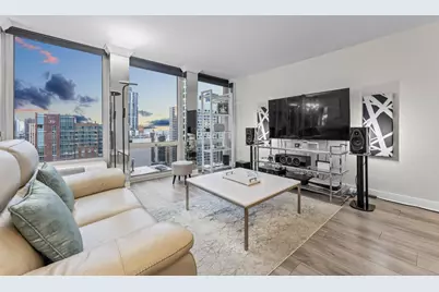 111 E Chestnut Street #28J, Chicago, IL 60611 - Photo 5